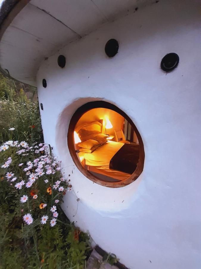 Half Moon Hollow Eco Cottage Mosselbaai Buitenkant foto
